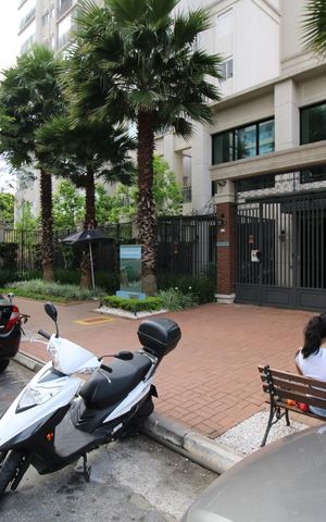 Apartamento para alugar com 60m², 2 quartos e 1 vagaFachada e portaria 