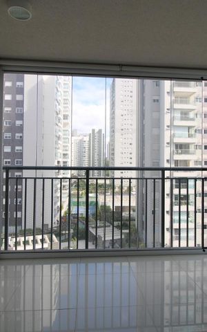 Apartamento para alugar com 60m², 2 quartos e 1 vagaVaranda da sala 