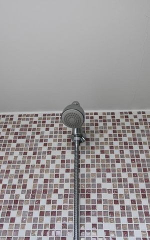 Apartamento para alugar com 60m², 2 quartos e 1 vagaBanheiro social - Chuveiro