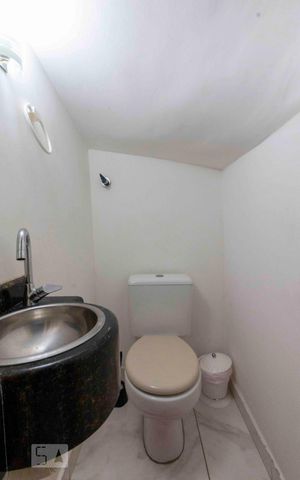 Apartamento à venda com 73m², 2 quartos e 1 vaga Apartamento à venda com 73m², 2 quartos e 1 vagaLavabo