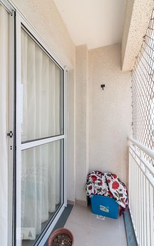 Apartamento para alugar com 63m², 3 quartos e 1 vagaVaranda