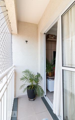 Apartamento para alugar com 63m², 3 quartos e 1 vagaVaranda