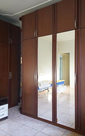 Casa à venda com 340m², 5 quartos e 3 vagasQuarto 2