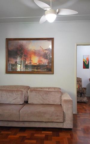 Casa à venda com 340m², 5 quartos e 3 vagasSala
