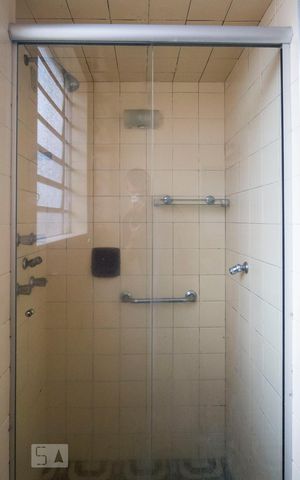 Casa à venda com 210m², 4 quartos e 3 vagasBanheiro