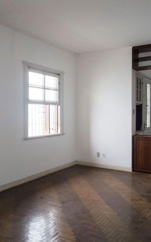 Casa à venda com 210m², 4 quartos e 3 vagasSala