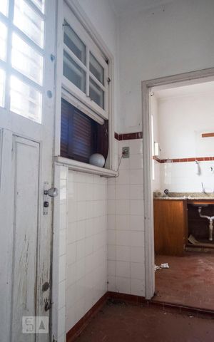 Casa à venda com 210m², 4 quartos e 3 vagasÁrea de Serviço