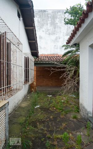 Casa à venda com 210m², 4 quartos e 3 vagasÁrea Externa
