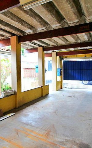 Casa à venda com 540m², 3 quartos e 2 vagasGaragem