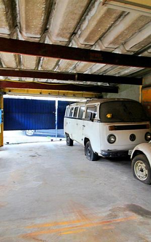 Casa à venda com 540m², 3 quartos e 2 vagasGaragem