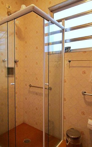 Casa à venda com 540m², 3 quartos e 2 vagasBanheiro