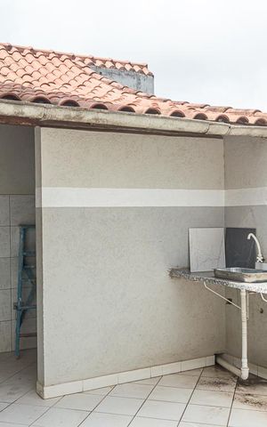 Casa à venda com 120m², 2 quartos e 2 vagasQuintal