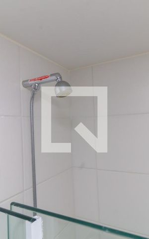 Apartamento à venda com 47m², 2 quartos e sem vaga Apartamento à venda com 47m², 2 quartos e sem vagaBanheiro