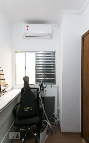 Casa de condomínio para alugar com 110m², 3 quartos e 2 vagasQuarto 1