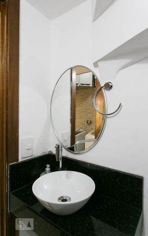 Casa de condomínio para alugar com 110m², 3 quartos e 2 vagasLavabo