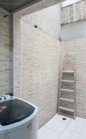 Casa de condomínio para alugar com 110m², 3 quartos e 2 vagasÁrea de Serviço