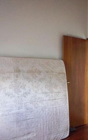 Casa à venda com 250m², 3 quartos e 2 vagas Casa à venda com 250m², 3 quartos e 2 vagasQuarto 1