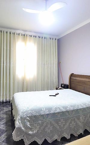 Casa à venda com 216m², 2 quartos e 2 vagasQuarto 1