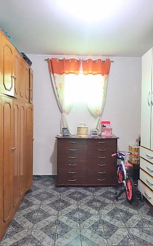Casa à venda com 216m², 2 quartos e 2 vagasQuarto 2