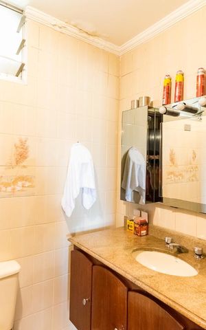 Apartamento à venda com 78m², 3 quartos e 1 vaga Apartamento à venda com 78m², 3 quartos e 1 vagaBanheiro Social