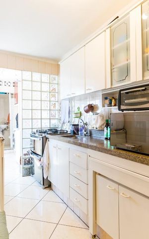 Apartamento à venda com 78m², 3 quartos e 1 vaga Apartamento à venda com 78m², 3 quartos e 1 vagaCozinha