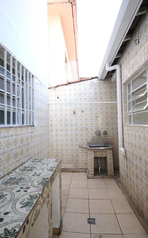 Casa para alugar com 76m², 2 quartos e 1 vagaÁrtea de Serviço
