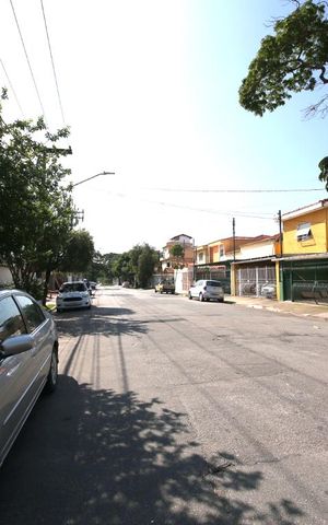 Casa para alugar com 76m², 2 quartos e 1 vagaVizinhança