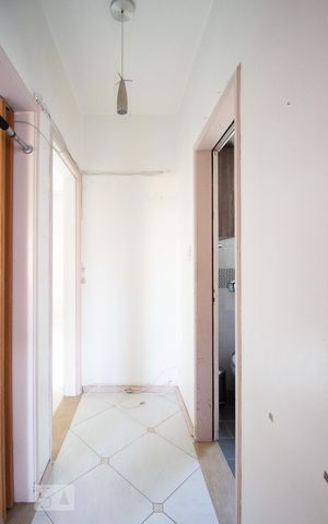 Apartamento à venda com 63m², 2 quartos e sem vaga Apartamento à venda com 63m², 2 quartos e sem vagaCirculação