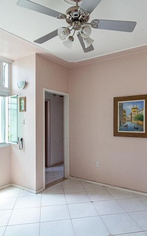 Apartamento à venda com 63m², 2 quartos e sem vaga Apartamento à venda com 63m², 2 quartos e sem vagaSala