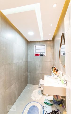 Casa à venda com 150m², 2 quartos e 2 vagas Casa à venda com 150m², 2 quartos e 2 vagasLavabo