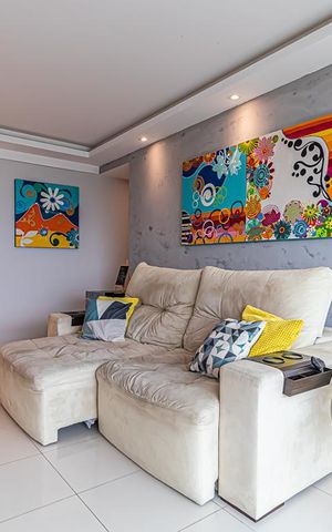 Apartamento à venda com 81m², 2 quartos e 1 vaga Apartamento à venda com 81m², 2 quartos e 1 vagaSala