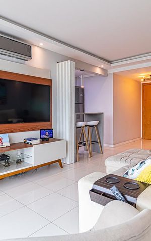 Apartamento à venda com 81m², 2 quartos e 1 vaga Apartamento à venda com 81m², 2 quartos e 1 vagaSala