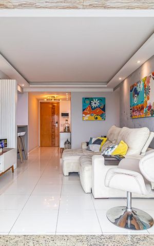 Apartamento à venda com 81m², 2 quartos e 1 vaga Apartamento à venda com 81m², 2 quartos e 1 vagaSala