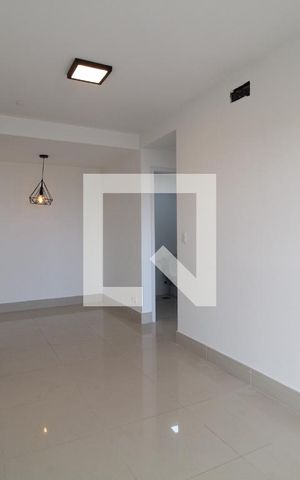 Apartamento à venda com 77m², 2 quartos e 1 vaga Apartamento à venda com 77m², 2 quartos e 1 vagaSala