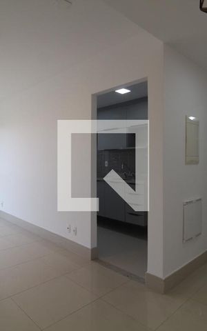 Apartamento à venda com 77m², 2 quartos e 1 vaga Apartamento à venda com 77m², 2 quartos e 1 vagaSala