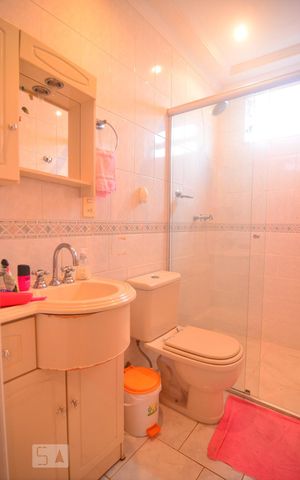 Apartamento para alugar com 74m², 2 quartos e 1 vagaBanheiro