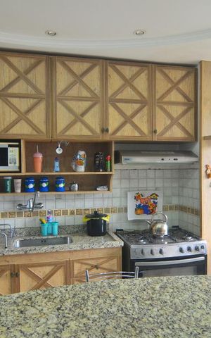 Apartamento para alugar com 74m², 2 quartos e 1 vagaCozinha