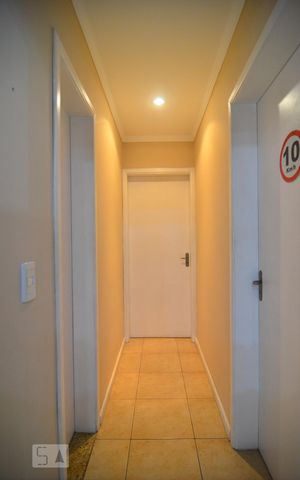 Apartamento para alugar com 74m², 2 quartos e 1 vagaCorredor