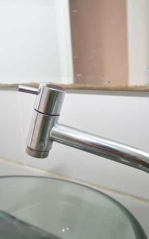 Apartamento à venda com 50m², 2 quartos e sem vagaBanheiro - Torneira