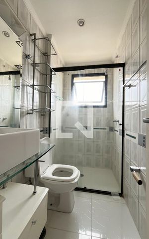 Apartamento à venda com 94m², 3 quartos e 3 vagas Apartamento à venda com 94m², 3 quartos e 3 vagasBanheiro da Suíte