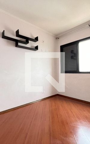 Apartamento à venda com 94m², 3 quartos e 3 vagas Apartamento à venda com 94m², 3 quartos e 3 vagasSuite