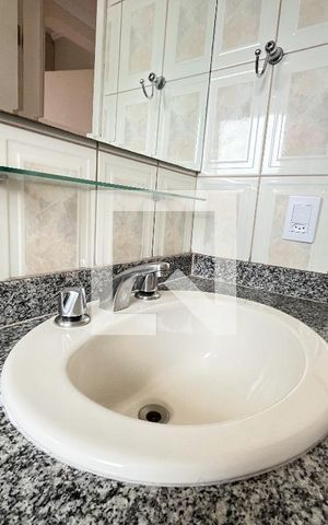 Apartamento à venda com 94m², 3 quartos e 3 vagas Apartamento à venda com 94m², 3 quartos e 3 vagasBanheiro Corredor