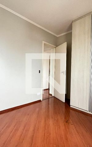 Apartamento à venda com 94m², 3 quartos e 3 vagas Apartamento à venda com 94m², 3 quartos e 3 vagasQuarto 2
