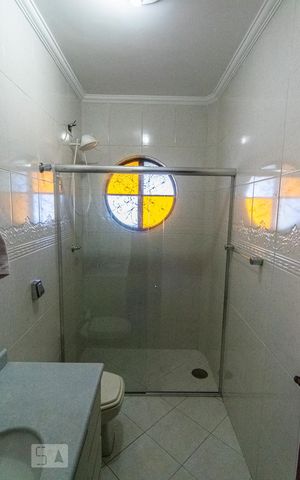 Casa à venda com 228m², 4 quartos e 2 vagas Casa à venda com 228m², 4 quartos e 2 vagasSuíte 1