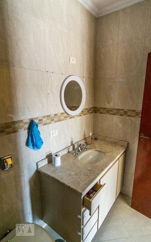 Casa à venda com 228m², 4 quartos e 2 vagas Casa à venda com 228m², 4 quartos e 2 vagasSuíte 2