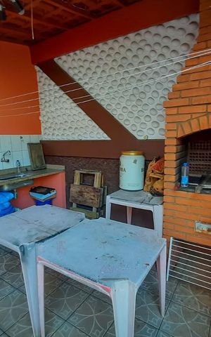 Casa à venda com 450m², 3 quartos e 3 vagasChurrasqueiira