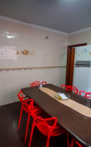 Casa à venda com 450m², 3 quartos e 3 vagasCozinha