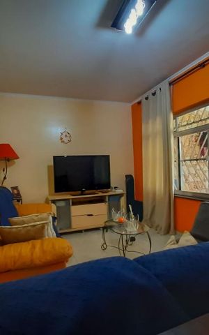 Casa à venda com 450m², 3 quartos e 3 vagasSala TV