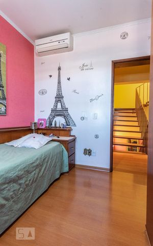 Casa à venda com 345m², 4 quartos e 1 vaga Casa à venda com 345m², 4 quartos e 1 vagaQuarto 3
