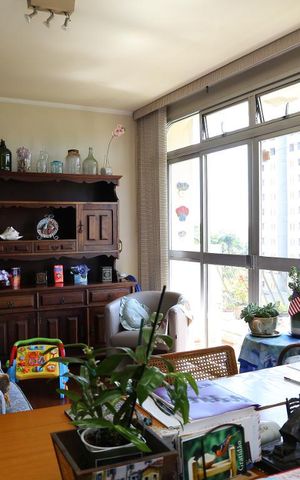 Apartamento à venda com 160m², 3 quartos e 3 vagasSala